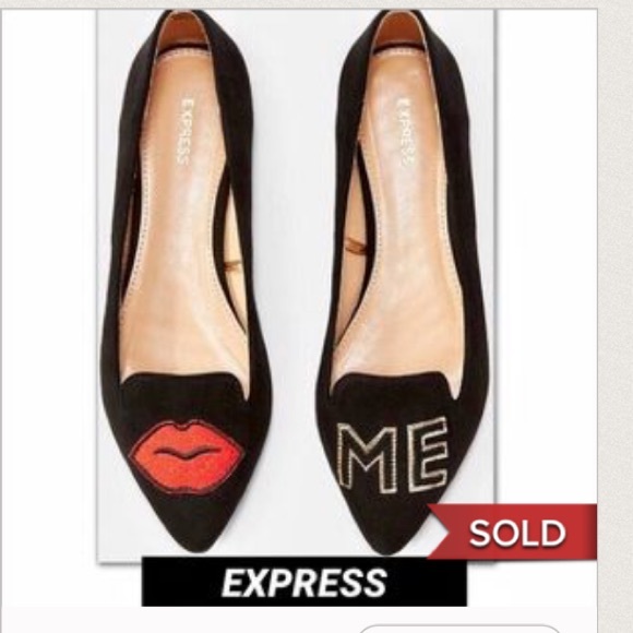 Express Shoes - EXPRESS•KISS ME EMBROIDERED FLATS 💋
